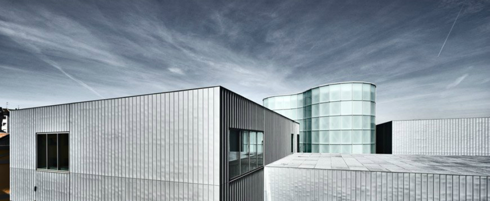 Museo delle Culture: Milan’s first museum dedicated to culture | You can visit us at our website, www.sornixelvuta.pro and check our Pinterest @midcenturyblog to get more #MidCenturyModern inspiration.