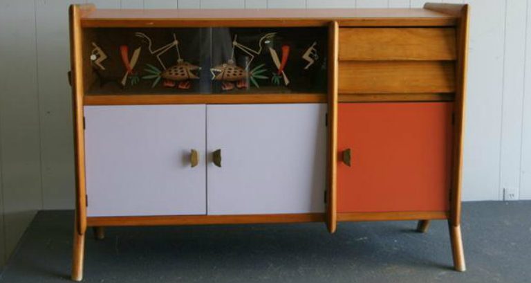 Midcentury modern Italian design Salvatore Ferrante | You can visit us at our website, www.sornixelvuta.pro and check our Pinterest @midcenturyblog to get more #MidCenturyModern inspiration.