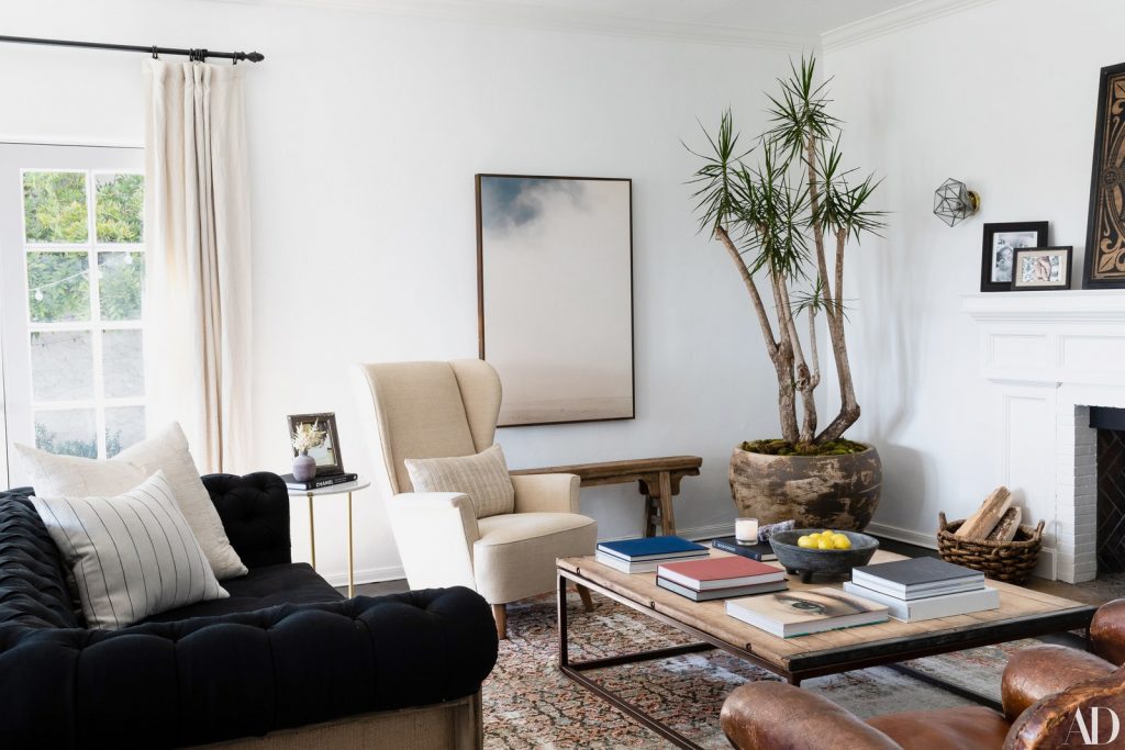 Celebrity Homes Inside Ashley Tisdale's Hollywood Hills Home_4