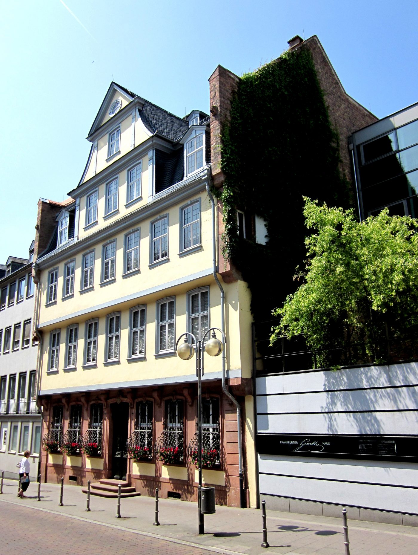 Frankfurt Travel Guide What To Visit During Light + Building 2020_4
