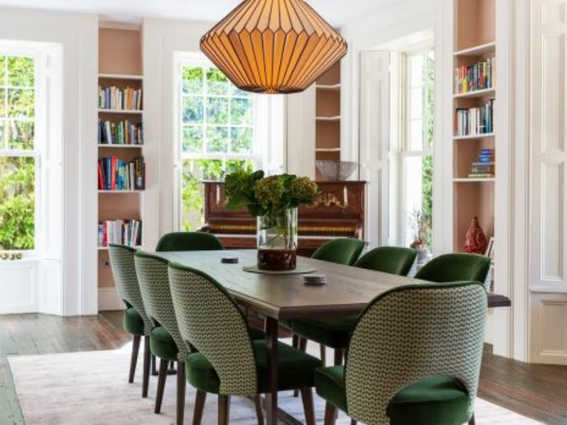 Oscars 2020 Nominees Show Us Their Incredible Homes!_15