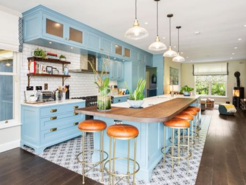 Oscars 2020 Nominees Show Us Their Incredible Homes!_16