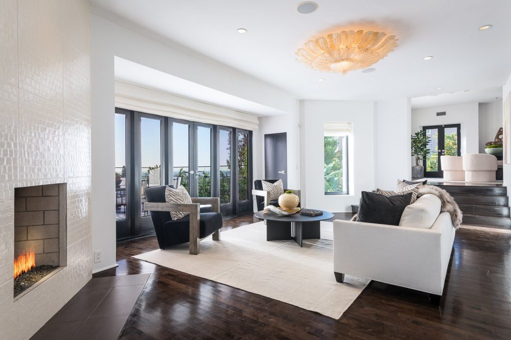 Celebrity Homes Judy Garland's Former Hollywood Glamour Home In L.A._6