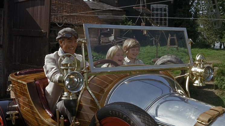 Vintage Movies For The Whole Family To Watch When Staying Home_1
