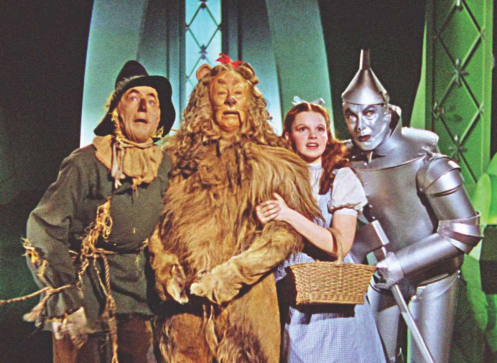 Vintage Movies For The Whole Family To Watch When Staying Home_2