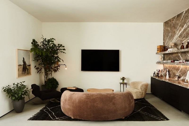 Step Inside Studio OSKLO's New Mid-Century Modern Residential Project