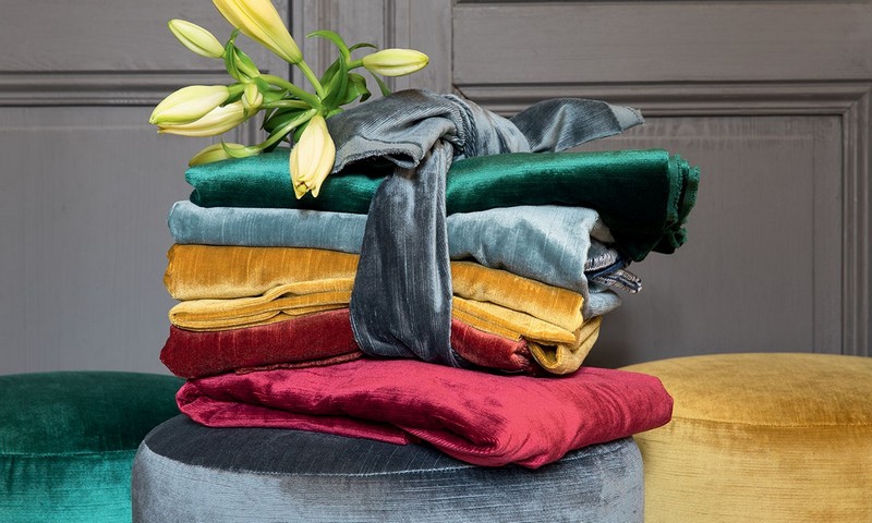 ÉLITIS Luxury Fabrics Were The Top Choice For The Newest Designer's Collections