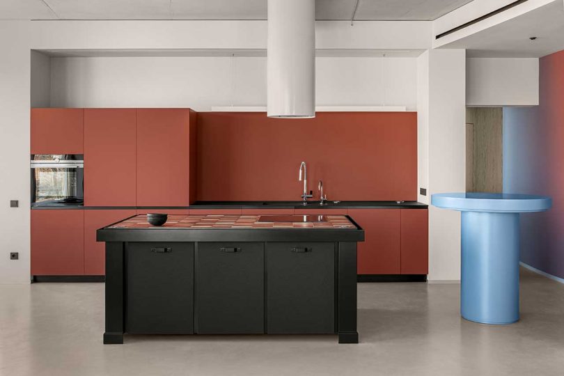 Design Spotlight This Kiev Apartment Radiates Contemporary Design Vibes_4