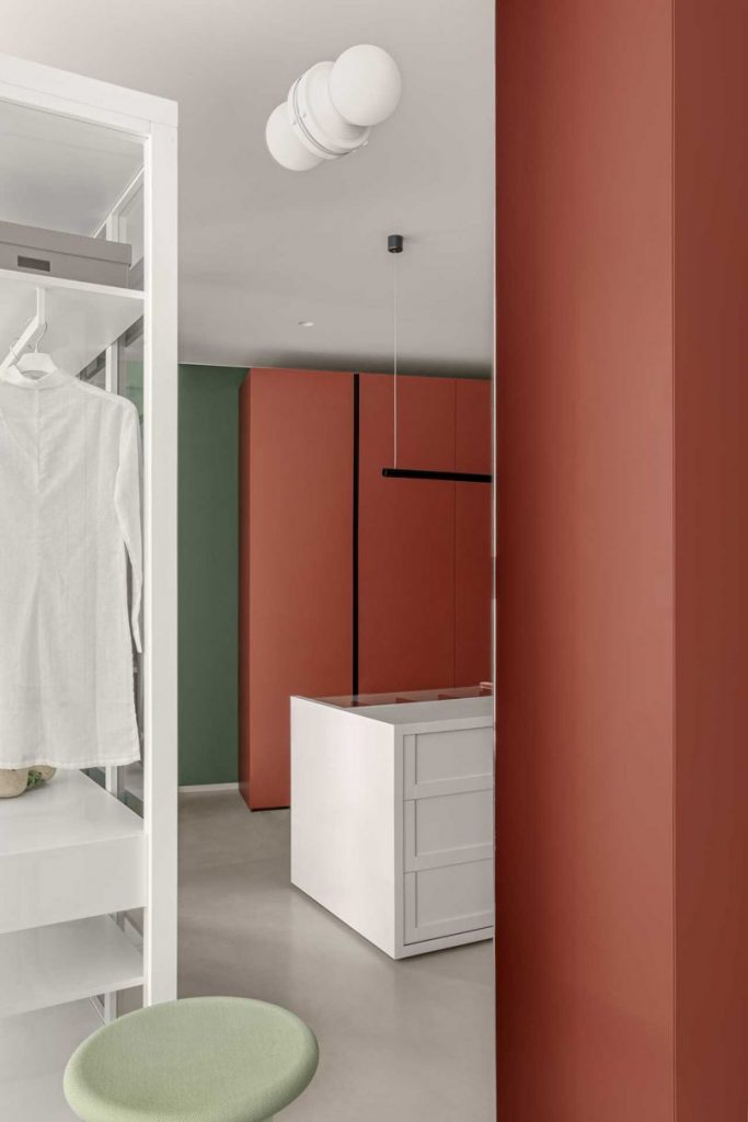 Design Spotlight This Kiev Apartment Radiates Contemporary Design Vibes_8