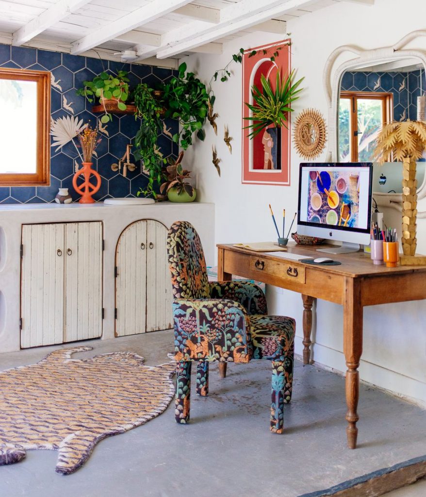 Invest In The Perfect Home Office Decor Right Now!_3