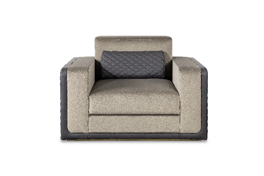 The 10 Luxury Single Sofas You Need In Your Home Now_5