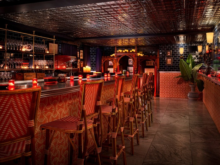 The Splashy Parker Palm Springs Hotel Designed by Jonathan Adler_12
