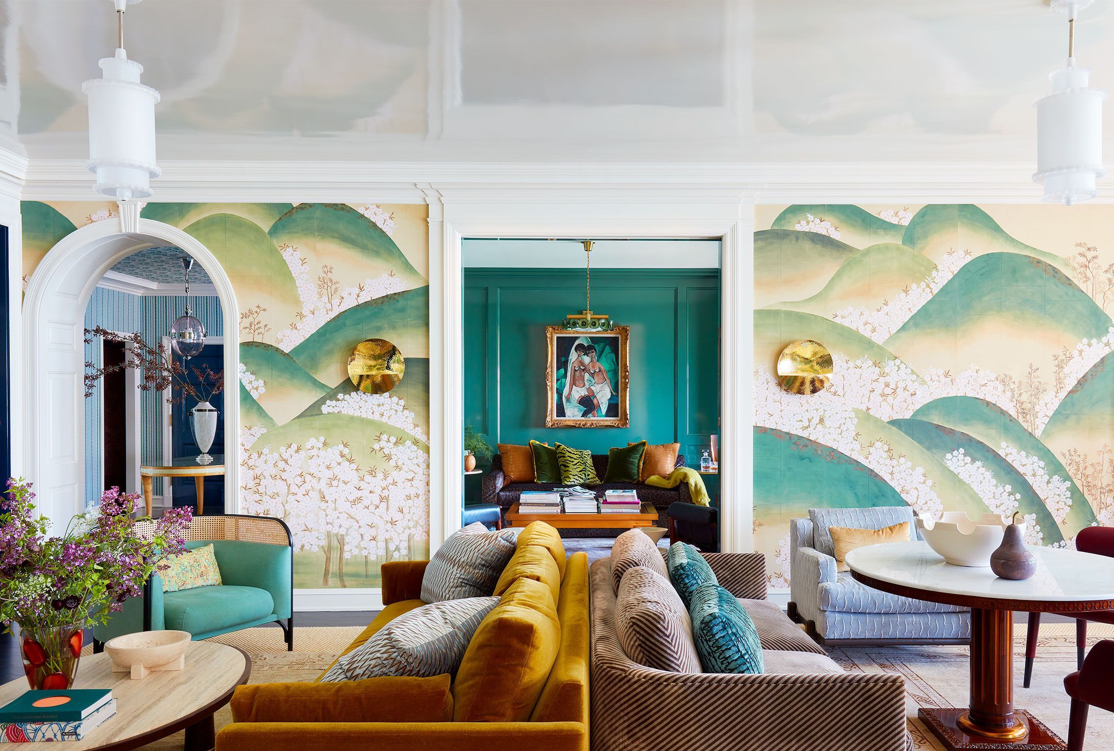 Design Experts Pick The 55 Best Living Room Color Ideas_10