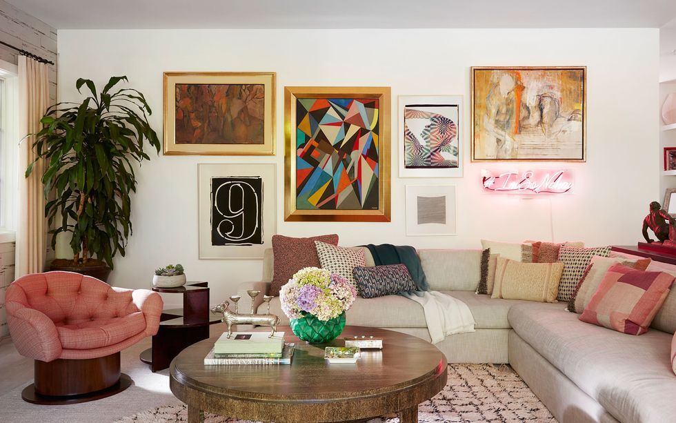Design Experts Pick The 55 Best Living Room Color Ideas_39