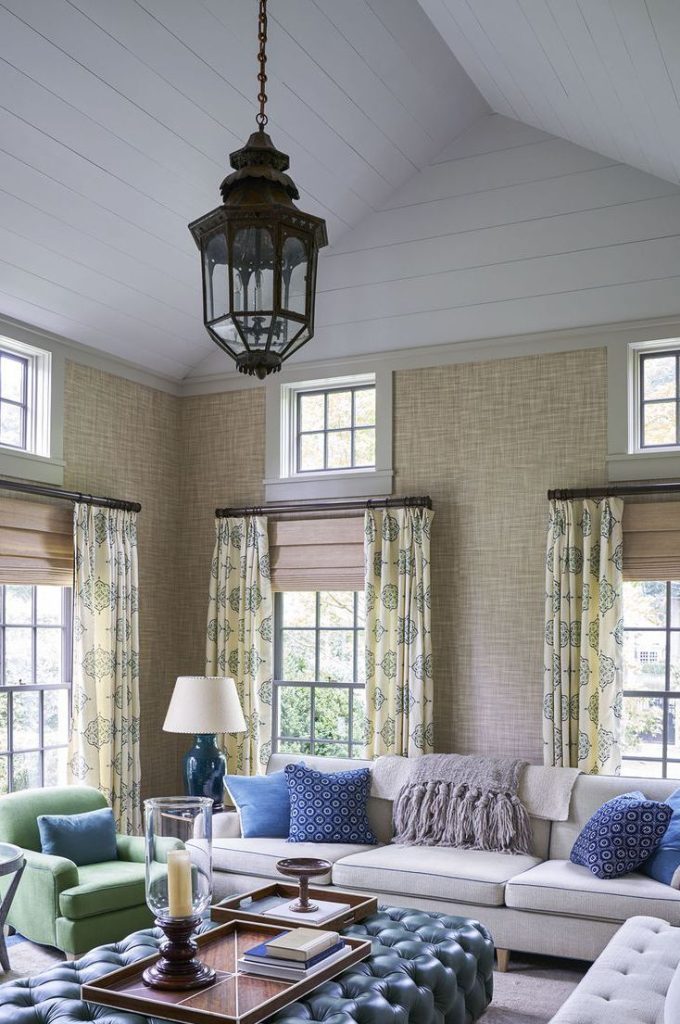 Design Experts Pick The 55 Best Living Room Color Ideas_49