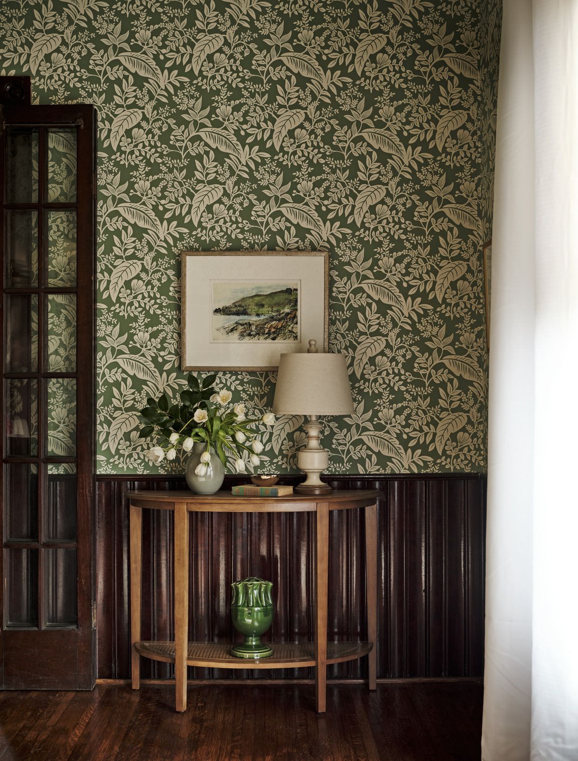 20 Entryway Table Ideas For A Warm Welcome Into Your Home_13