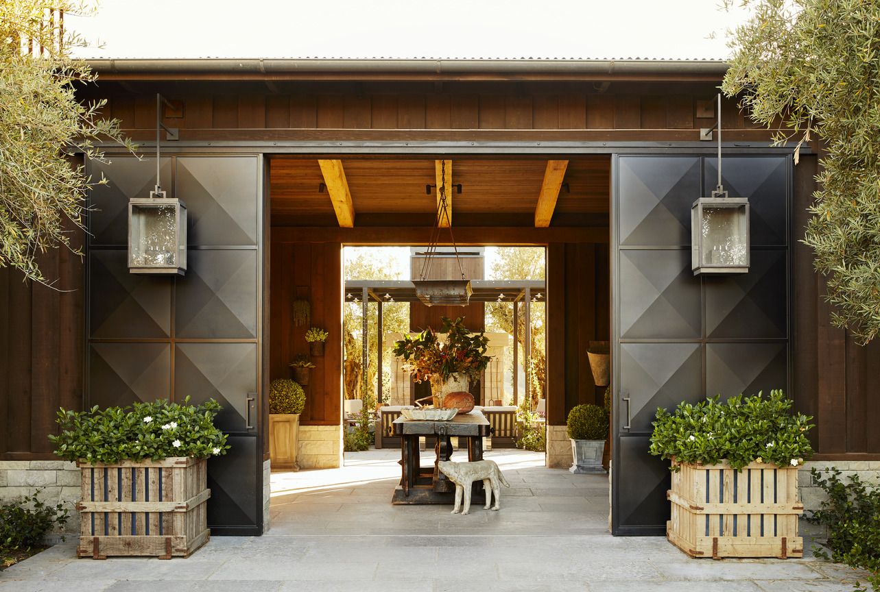 20 Entryway Table Ideas For A Warm Welcome Into Your Home_9