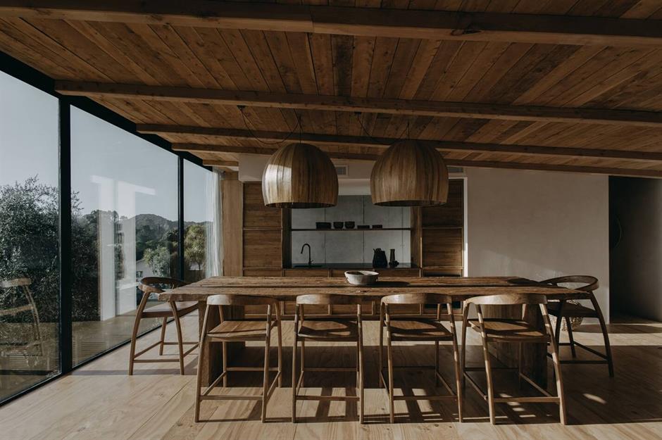 The World's Most Spectacular Modern Homes_13