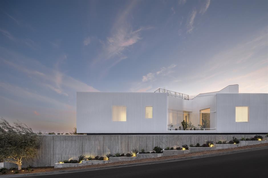 The World's Most Spectacular Modern Homes_4