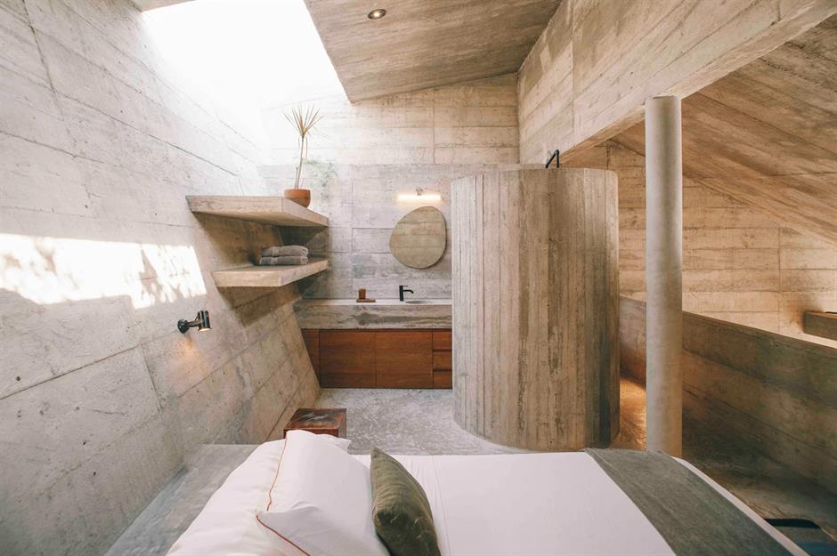 The World's Most Spectacular Modern Homes_9
