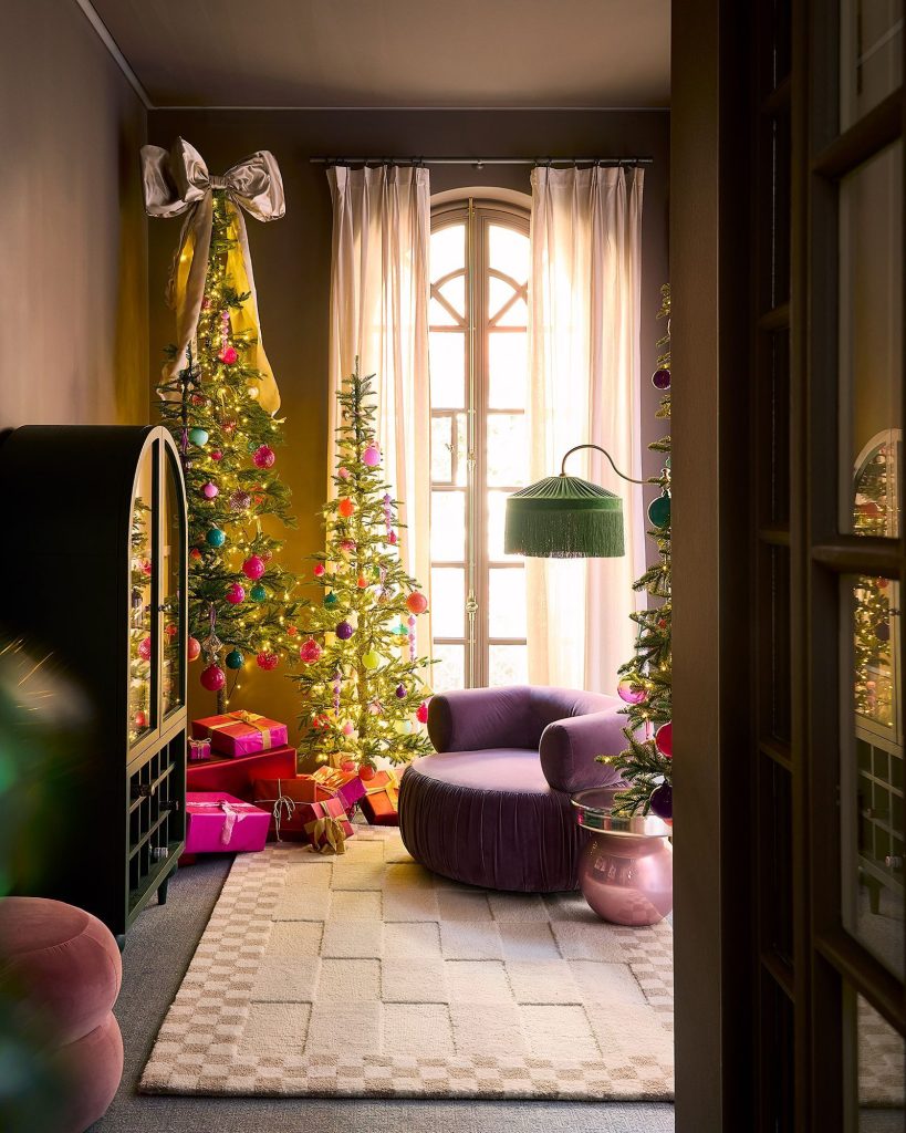 Holiday Decor Envy 10 Ideas We’re Stealing from Anthropologie Holiday House_7