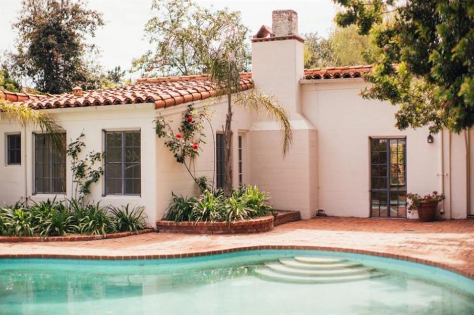 Hollywood Homes Of The Rich And Famous_35