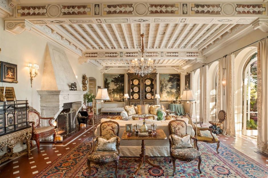 Hollywood Homes Of The Rich And Famous_55