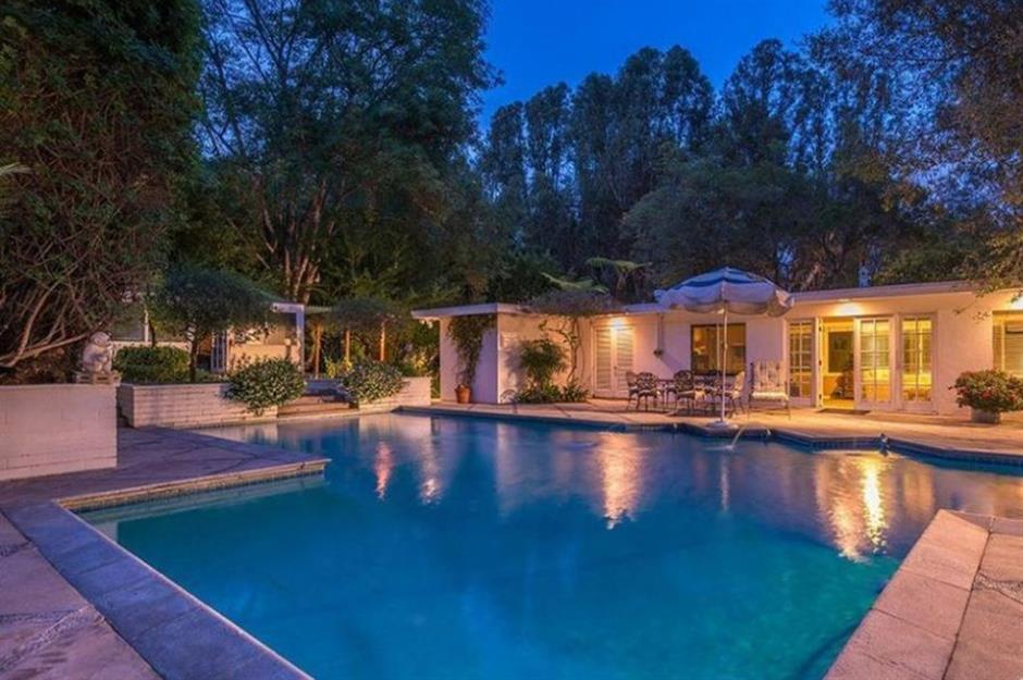 Hollywood Homes Of The Rich And Famous_60