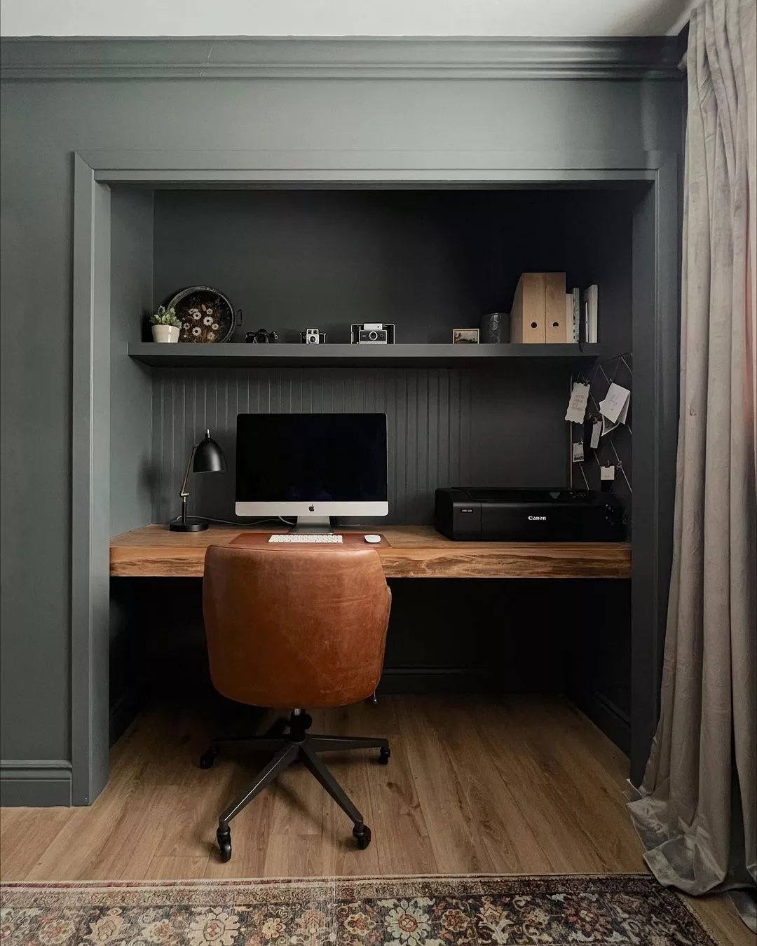 35 Closet Offices You'd Be Happy to Work From