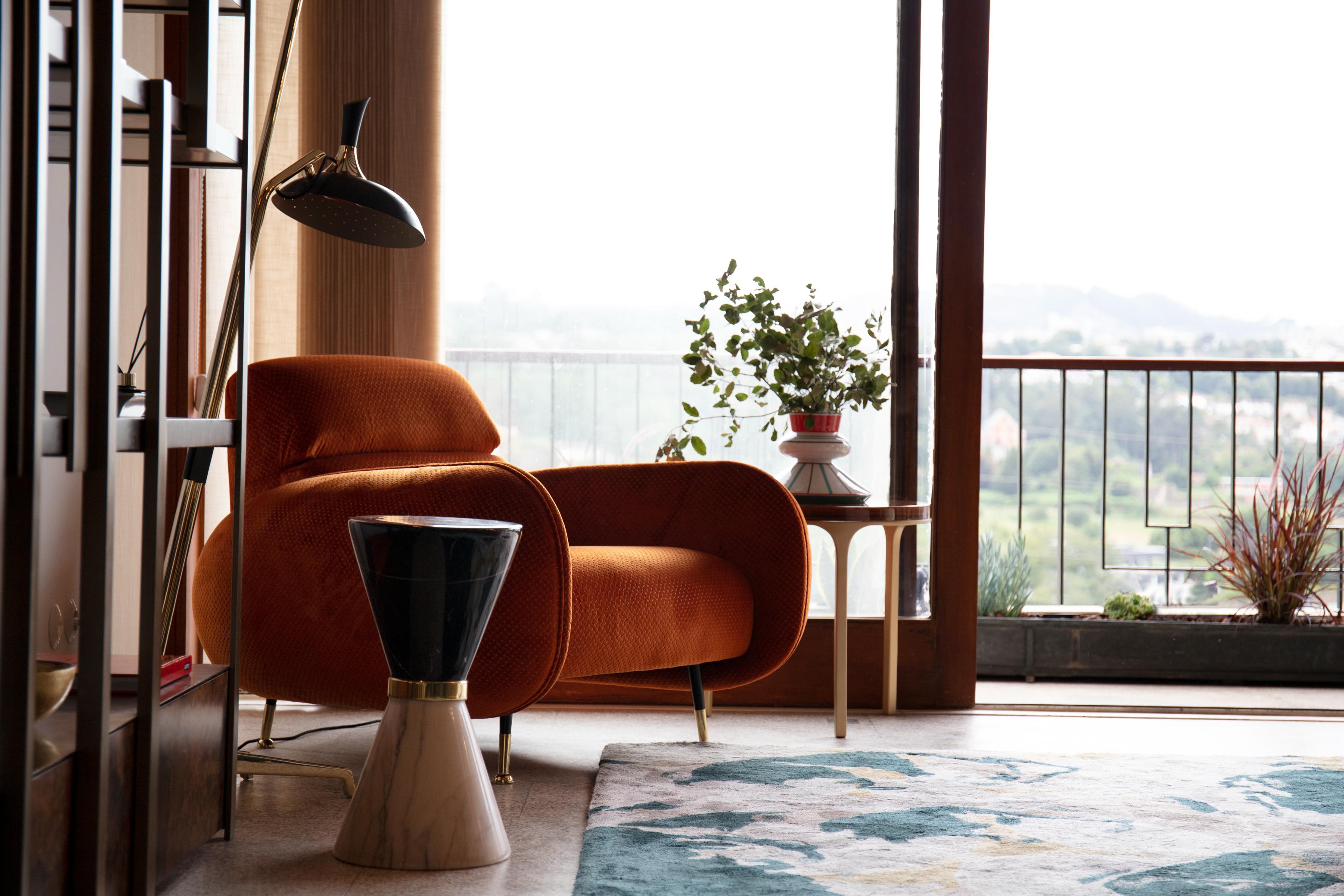 10 Opulent Living Room Corners That Exude Modern Majesty_4