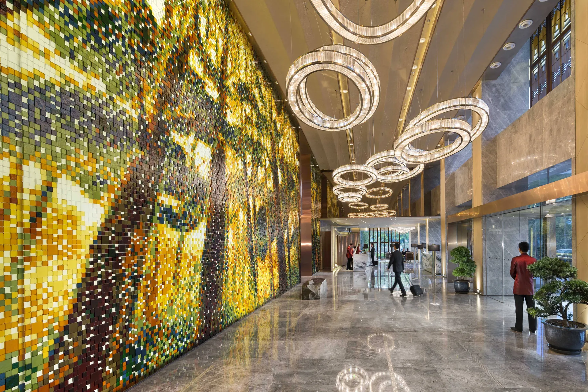 The 29 Most Stunning Hotel Lobbies In The World_13