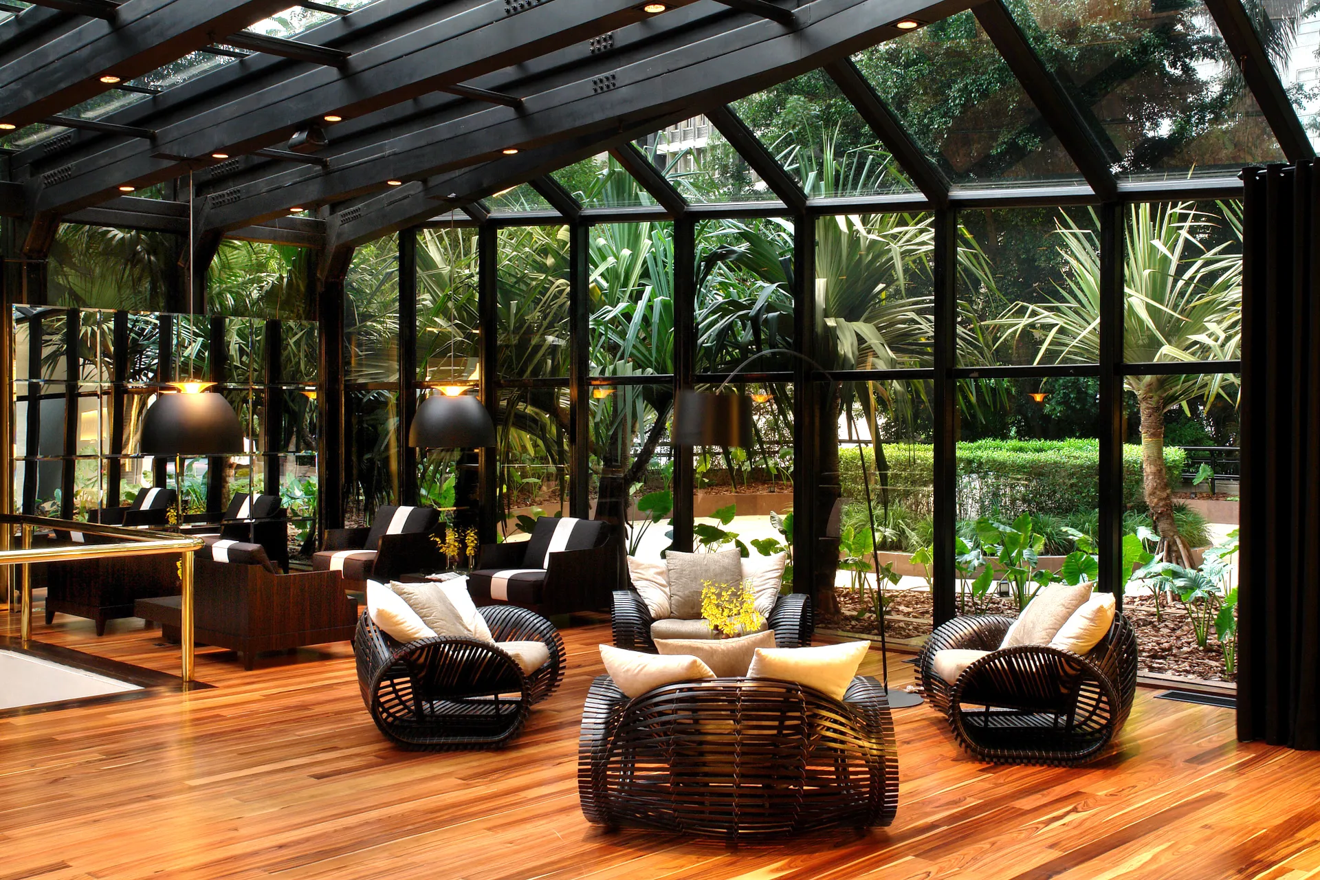 The 29 Most Stunning Hotel Lobbies In The World_26